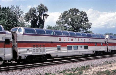 amtrak transport car by train.